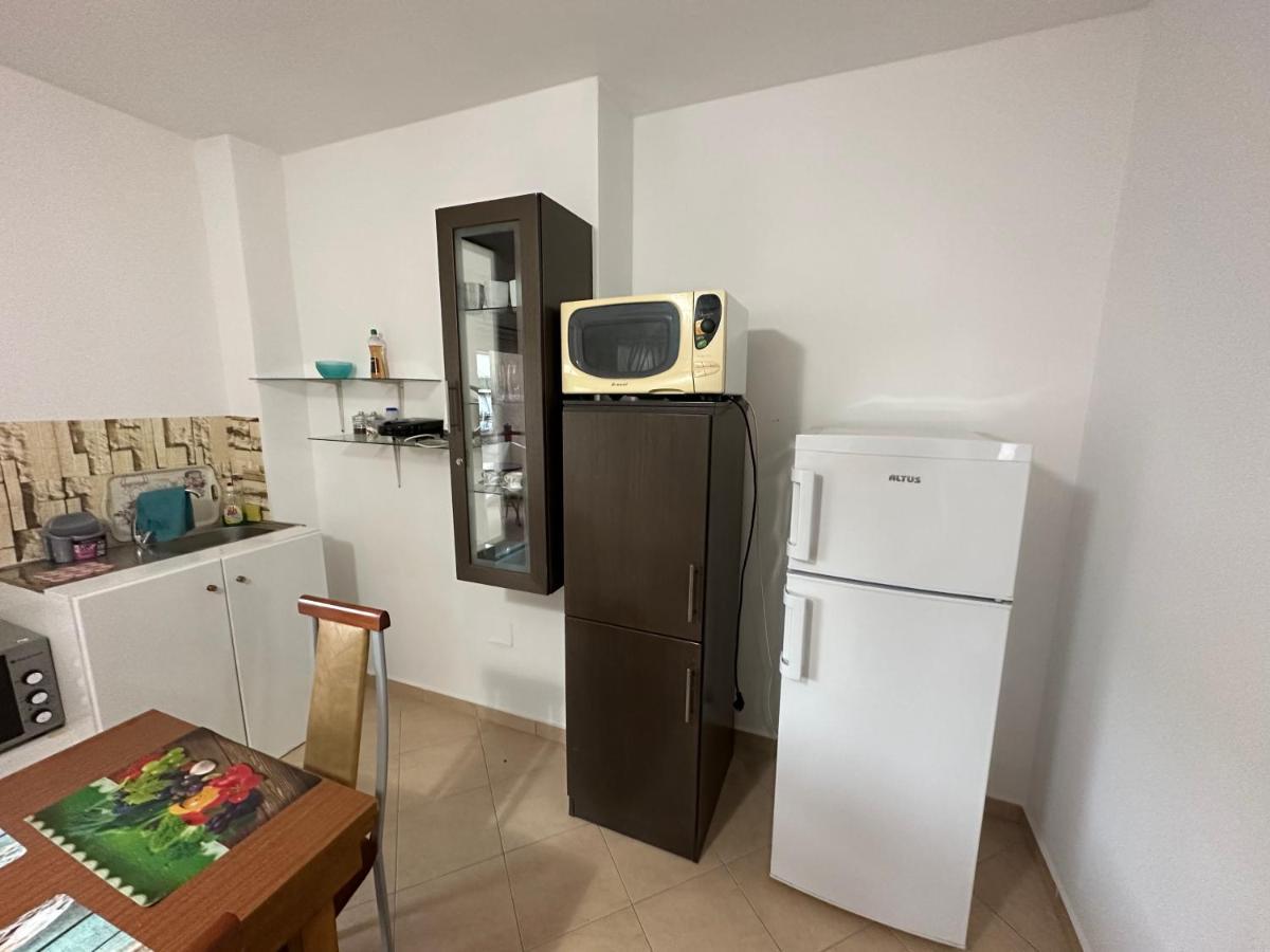 Vasilika Apartments Sarandë エクステリア 写真