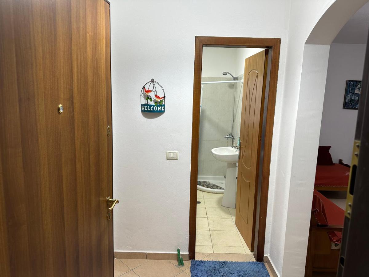 Vasilika Apartments Sarandë エクステリア 写真